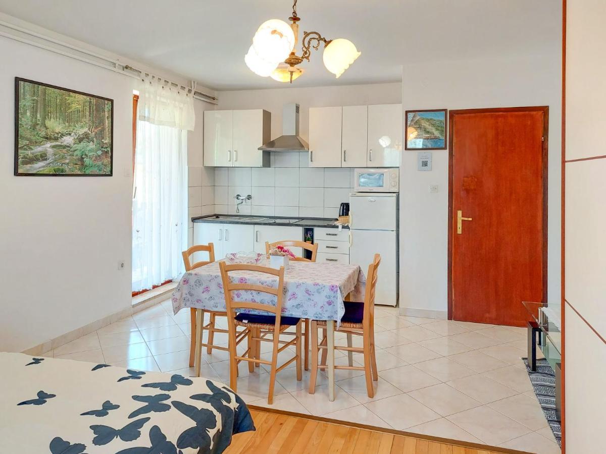 Kuki - Prc159 By Interhome Apartman *