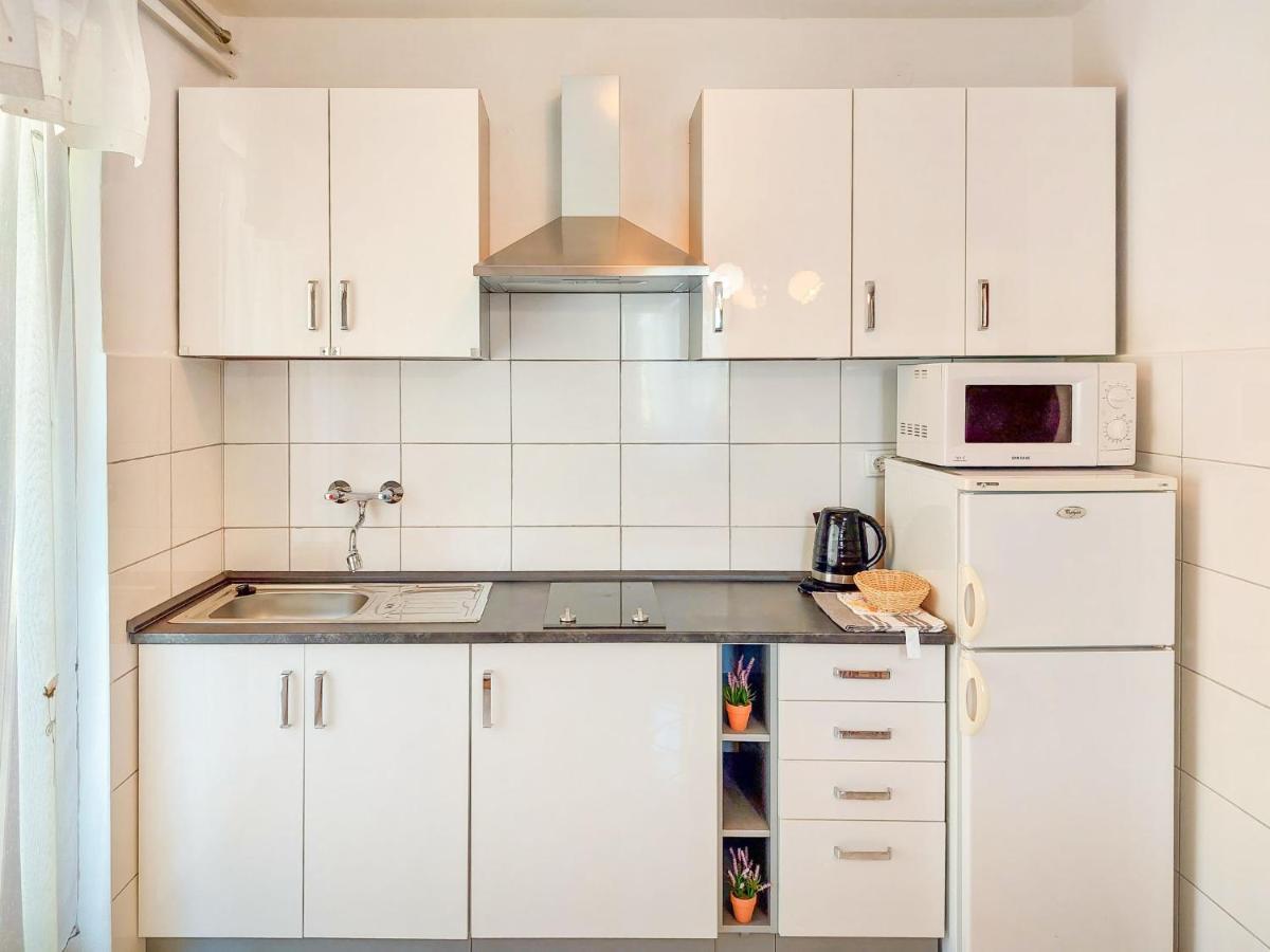 Kuki - Prc159 By Interhome Poreč